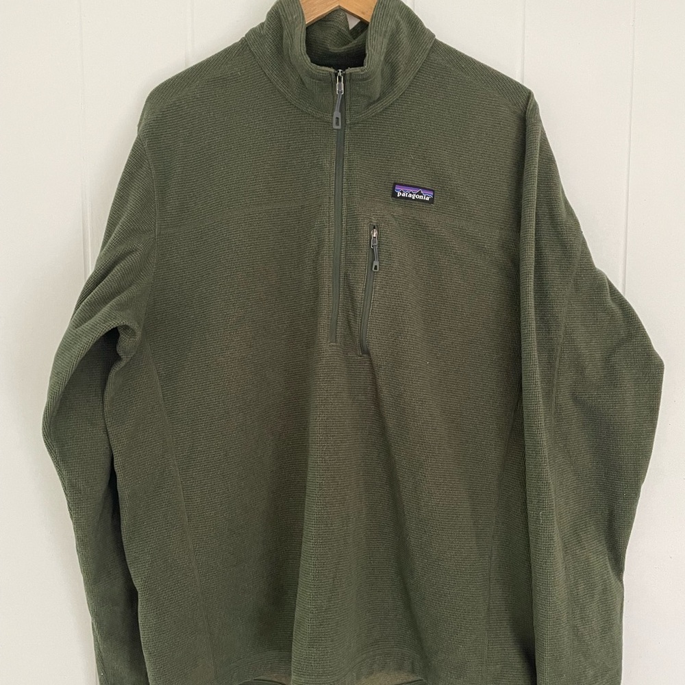 Patagonia men’s Better Sweater, green XL like new.